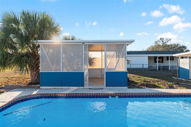 6832 NE 3RD PLACE, Ocala, FL 34470