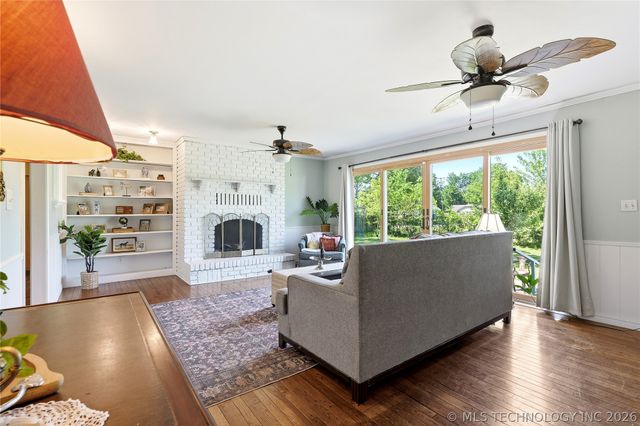 108 S Bettes Avenue, Wagoner, OK 74467