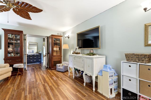 108 S Bettes Avenue, Wagoner, OK 74467
