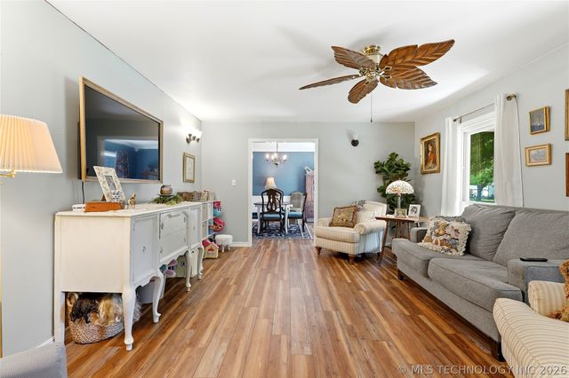 108 S Bettes Avenue, Wagoner, OK 74467