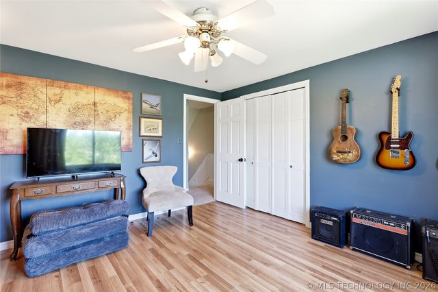 108 S Bettes Avenue, Wagoner, OK 74467