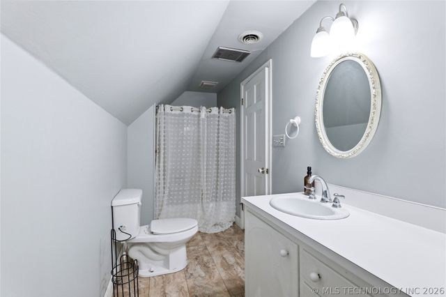 108 S Bettes Avenue, Wagoner, OK 74467