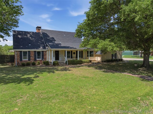 108 S Bettes Avenue, Wagoner, OK 74467