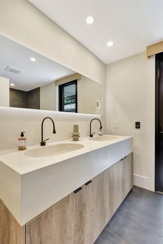 11880 Pebblewood Drive, Wellington, FL 33414