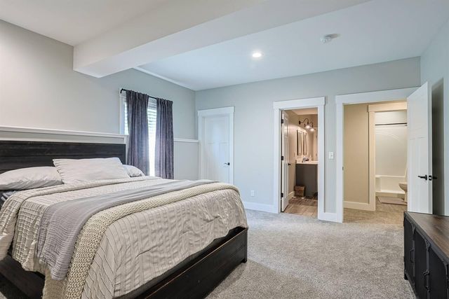 914 Man O War Boulevard, Union, KY 41091