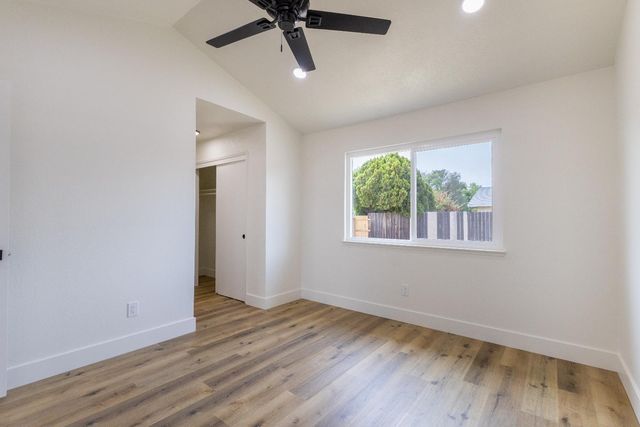 3094 Timmy Avenue, Clovis, CA 93612