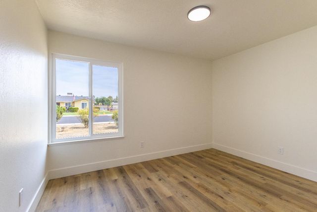 3094 Timmy Avenue, Clovis, CA 93612