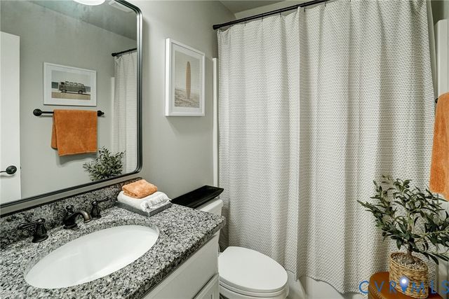 7559 Madison Estates Dr, Mechanicsville, VA 23111