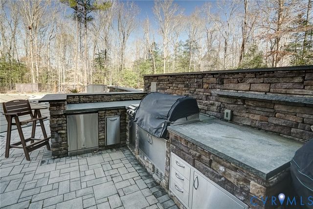 7559 Madison Estates Dr, Mechanicsville, VA 23111