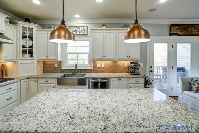 7559 Madison Estates Dr, Mechanicsville, VA 23111