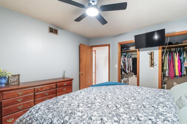827 W Hazel Ave, Wichita, KS 67217