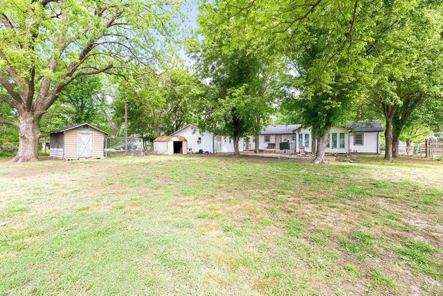 827 W Hazel Ave, Wichita, KS 67217