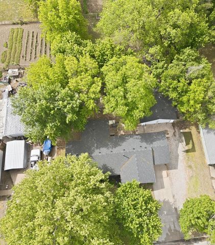 827 W Hazel Ave, Wichita, KS 67217