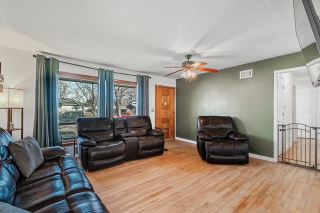 827 W Hazel Ave, Wichita, KS 67217