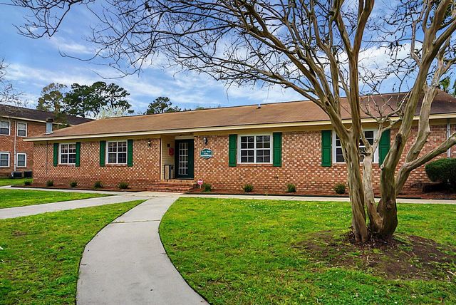 108 Pinewood Street D, Ladson, SC 29456