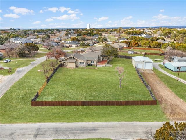 4017 Marana Drive, Granbury, TX 76048