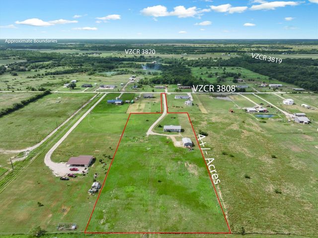 1955 Vz County Road 3808, Wills Point, TX 75169