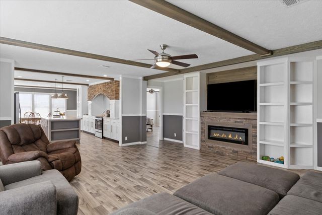 1955 Vz County Road 3808, Wills Point, TX 75169