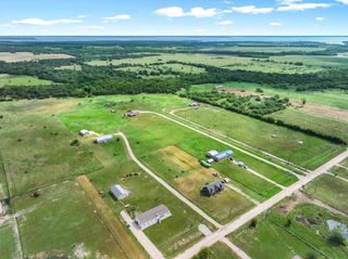 1955 Vz County Road 3808, Wills Point, TX 75169