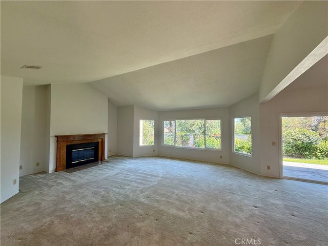 888 Via Maria, Upland, CA 91784