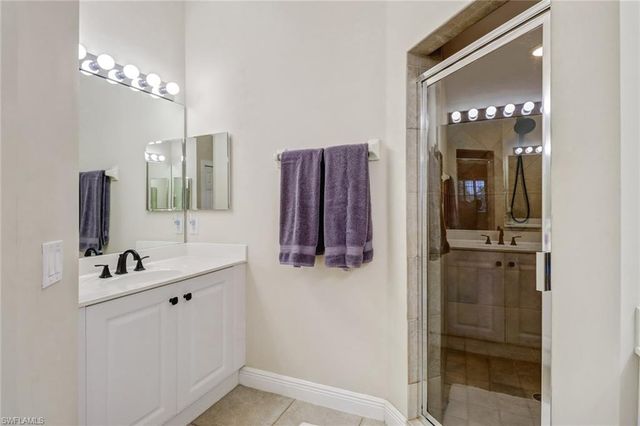 3960 Deer Crossing CT 6-204, Naples, FL 34114