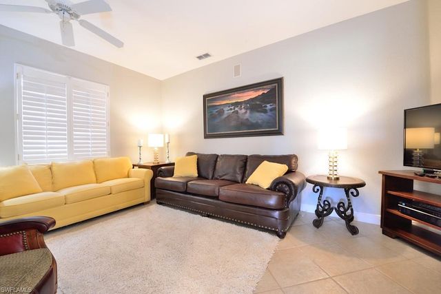 3960 Deer Crossing CT 6-204, Naples, FL 34114