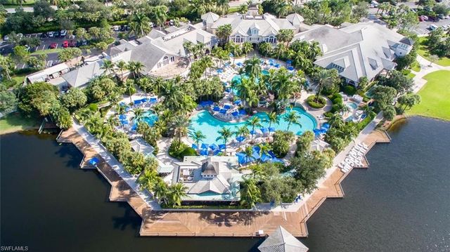 3960 Deer Crossing CT 6-204, Naples, FL 34114