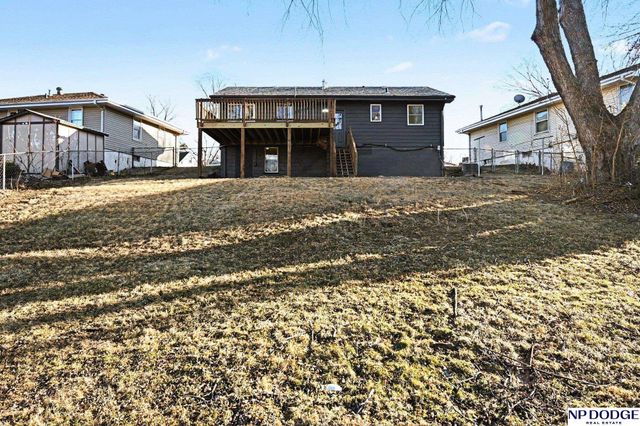 7718 Davis Circle, Omaha, NE 68134