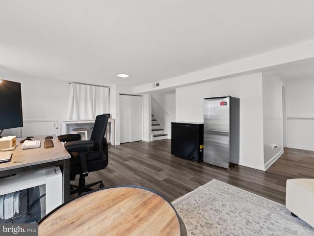 5 TRINITY PL, Barrington, NJ 08007