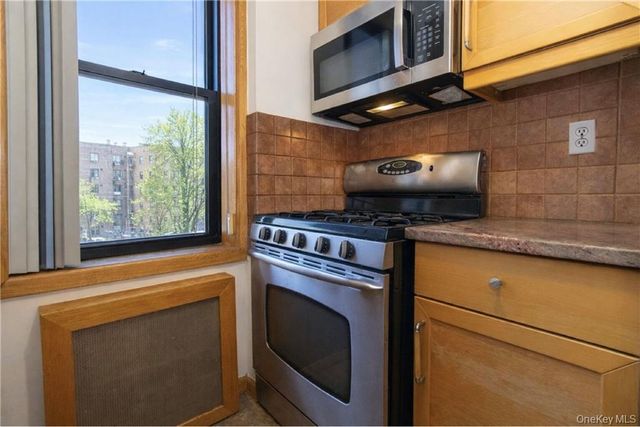 2425 Haring Street 2H, Brooklyn, NY 11235