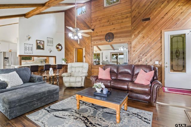 90 County Road 2740, Pittsburg, TX 75686
