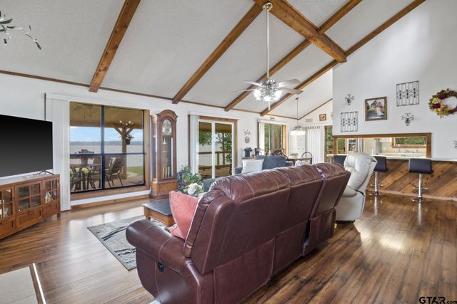 90 County Road 2740, Pittsburg, TX 75686