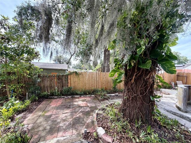 5832 ELON DRIVE, Orlando, FL 32808