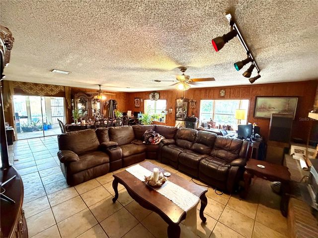 5832 ELON DRIVE, Orlando, FL 32808