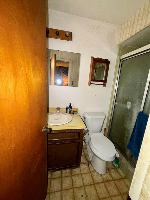 Image 29 of property listing at 5832 ELON DRIVE, Orlando, FL 32808