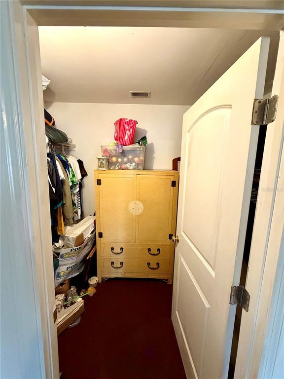 Image 40 of property listing at 5832 ELON DRIVE, Orlando, FL 32808