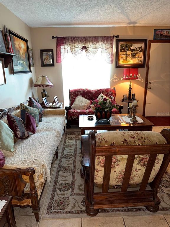 Image 46 of property listing at 5832 ELON DRIVE, Orlando, FL 32808