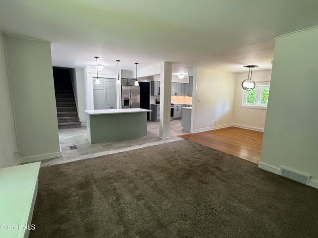 132 Birch Lane, Glenville, NY 12302