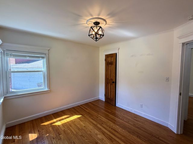 132 Birch Lane, Glenville, NY 12302