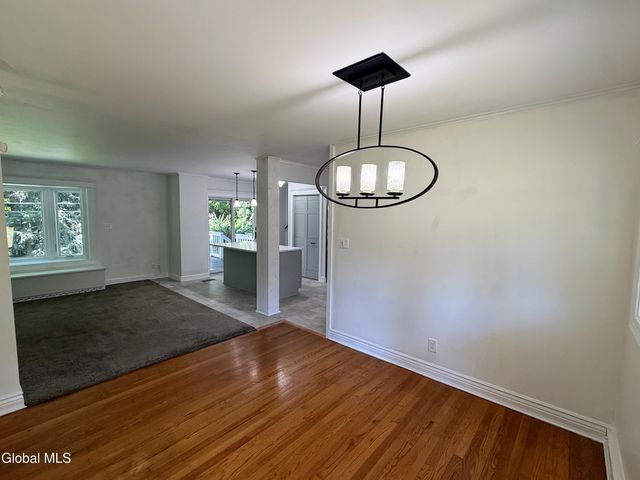 132 Birch Lane, Glenville, NY 12302