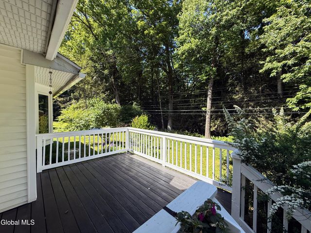 132 Birch Lane, Glenville, NY 12302