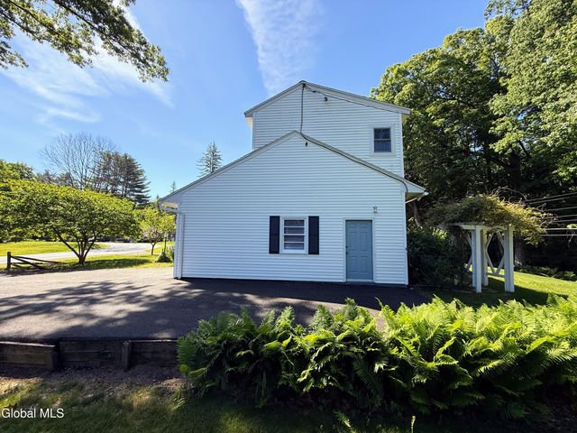 132 Birch Lane, Glenville, NY 12302