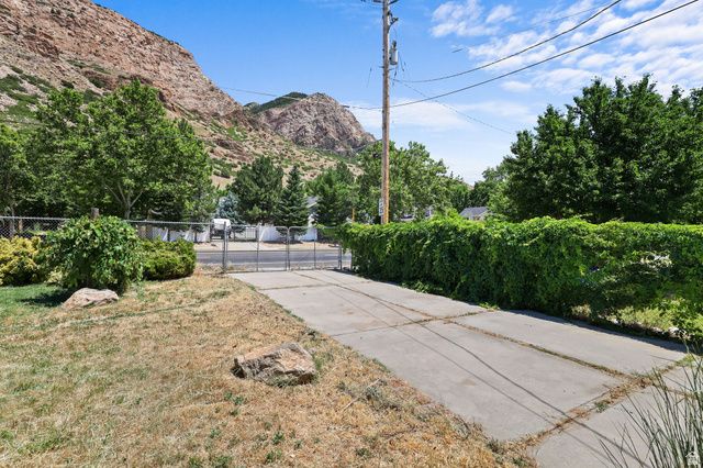 1024 N 1025 E, Ogden, UT 84404