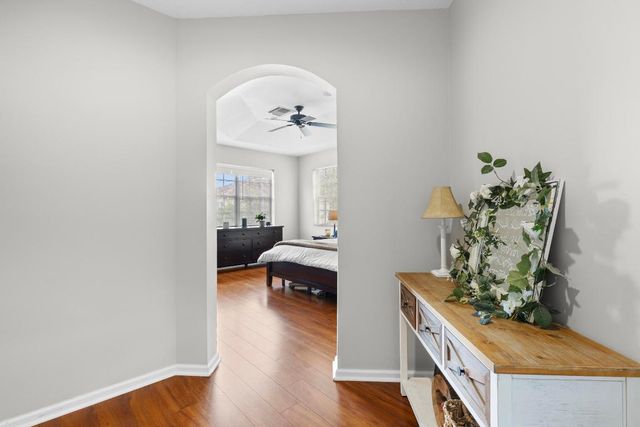 512 Marbella Circle, North Palm Beach, FL 33408