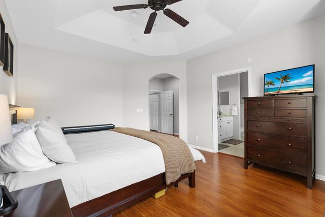 512 Marbella Circle, North Palm Beach, FL 33408