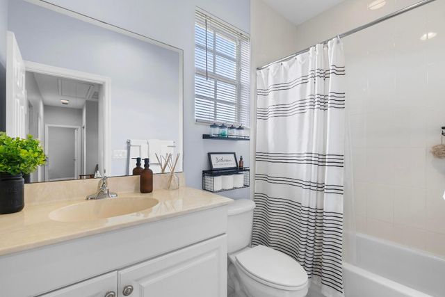 512 Marbella Circle, North Palm Beach, FL 33408