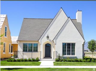 472 S LUCERNE ST #221, Vineyard, UT 84059