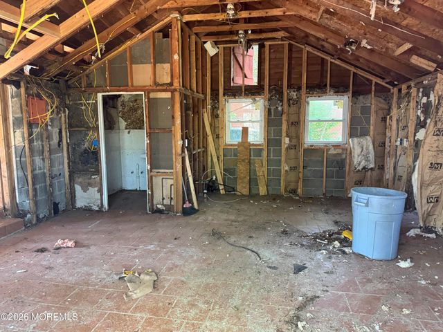 48 Bay Parkway, Waretown, NJ 08758