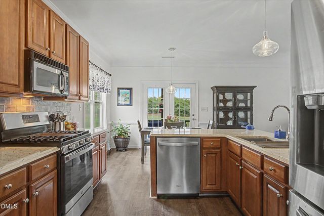18 Hocutt Farm Drive, Clayton, NC 27527