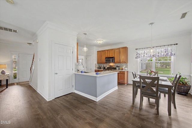18 Hocutt Farm Drive, Clayton, NC 27527